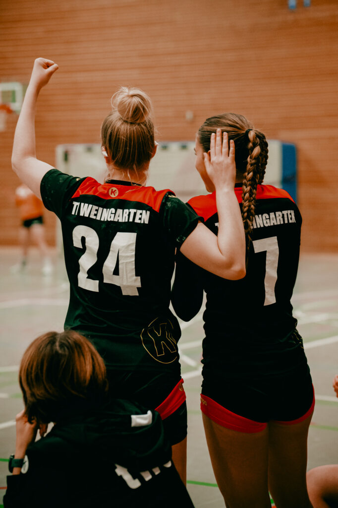 Damen 1 vs. Vogt