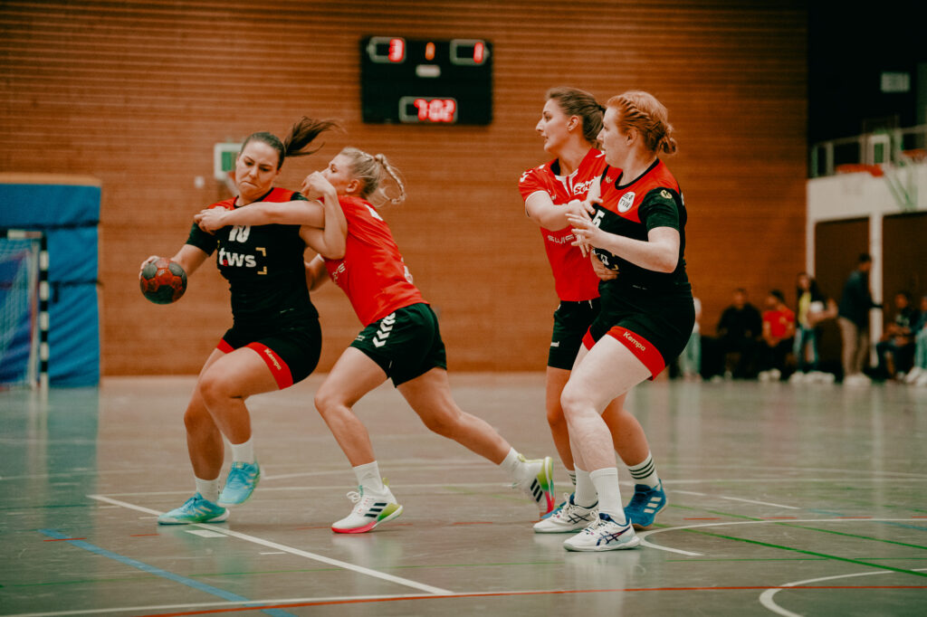 Damen 1 vs. Vogt